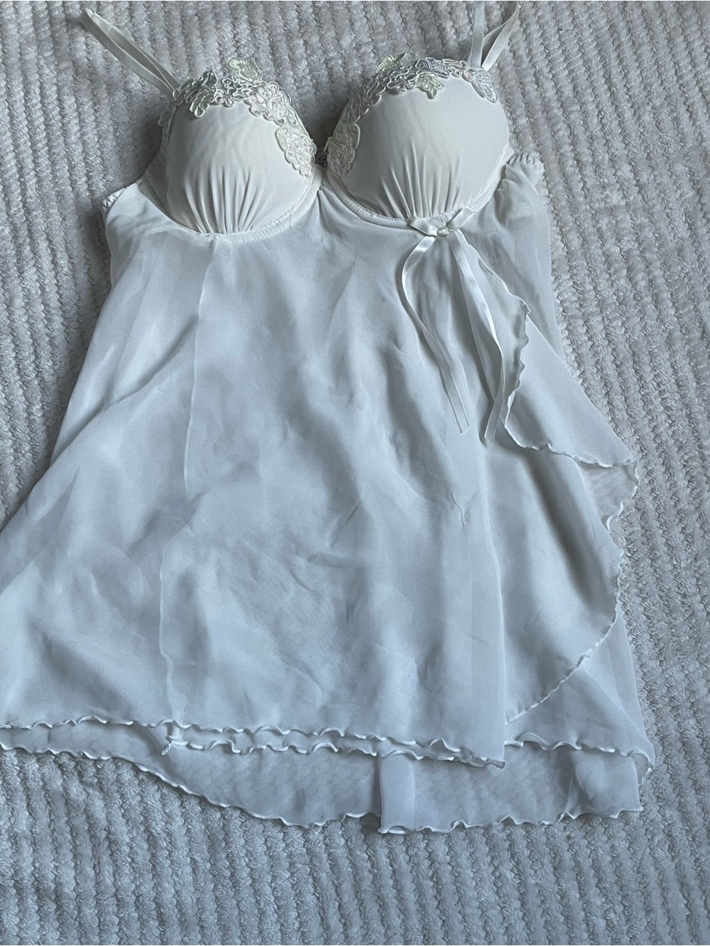 Linea Donatella White Sheer Lace-Trim Chemise with Ribbon